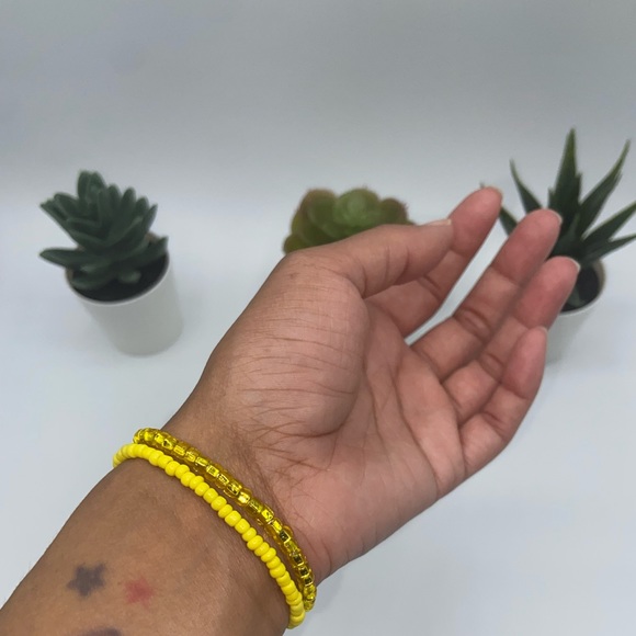 Handmade Trendy Y2K Inspired Glass Seed Bead Bracelet Set - Picture 7 of 7